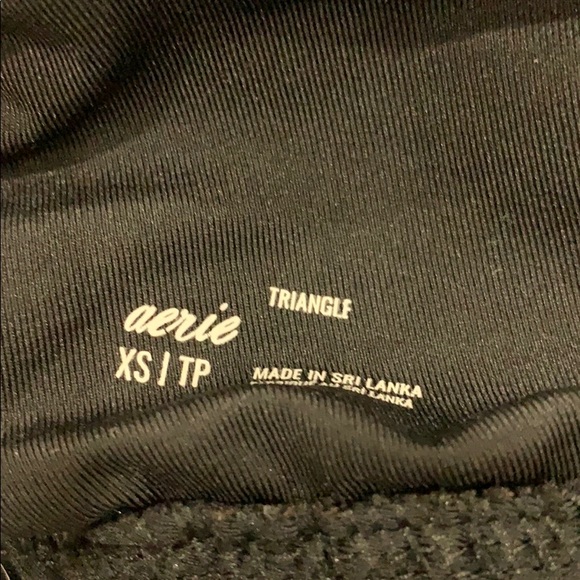 Triangle black top - Picture 3 of 3